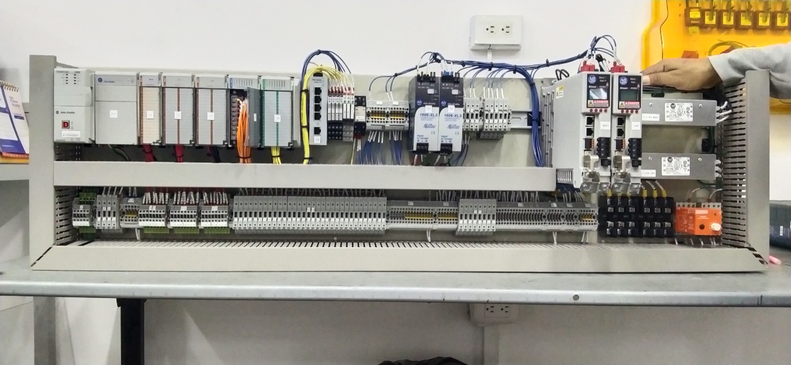 Migración del Control de la Máquina Encapsuladora