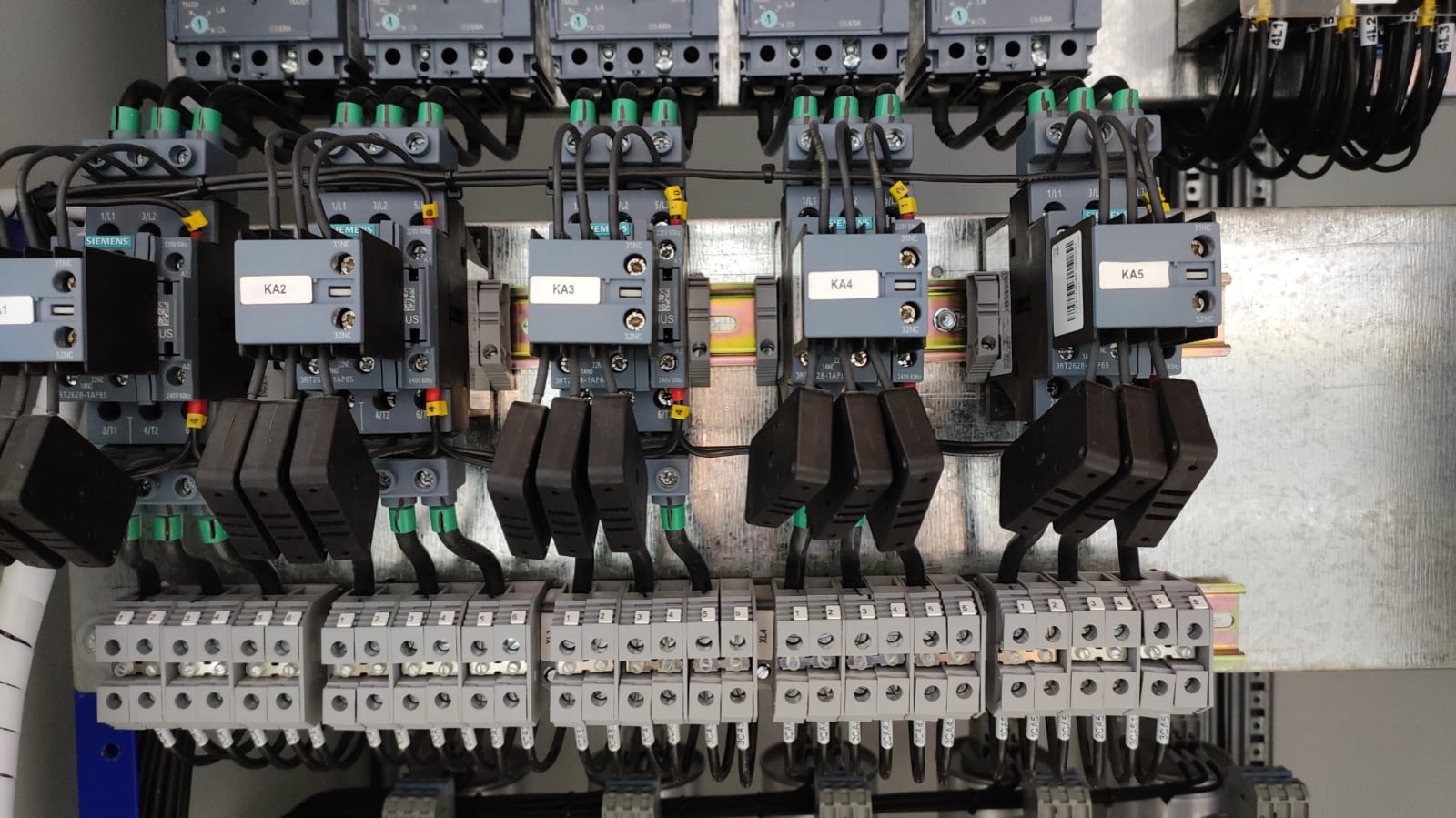 Renovación de Subestación 1 con Gestión Energética MIOBOX - Imagen 2